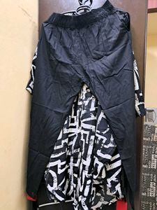 Co-ord Set Chic Graphic Print