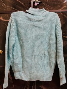 Stylish Blue Knit Sweater