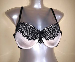 Size 38B 🎁Buy 2 Get 1 Free 🎁 Elegant Lace Bra
