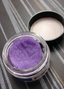 Anour Lip Scrub