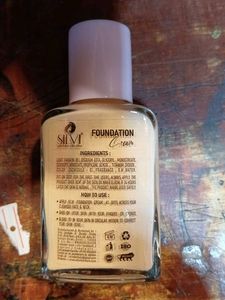 Silvi Cream Foundation
