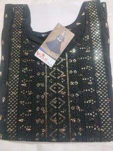 Brand New Stylish Women&#39;s Tops XL