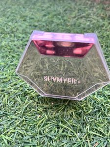 Dupe of Fenty Beauty highlighter