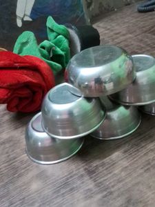 Set of 6 Stainless Steel Bowls