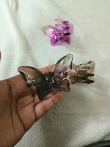 Korean Butterfly Crystal Clutchers/Hair Claws