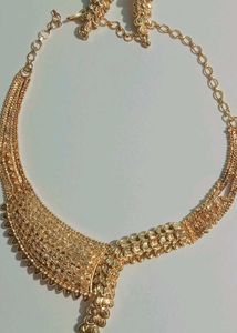 Gold Necklace &amp; Earring Set