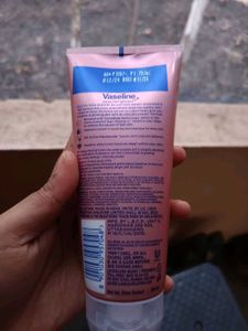 Vaseline Gluta-Hya Lotion