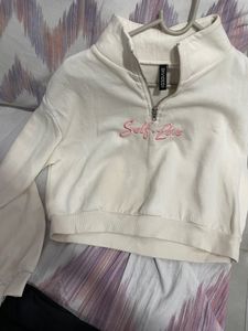 Final Call - H&amp;M Cream Sweatshirt