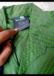 blackberrys brand jeans with shirt