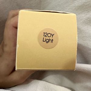 Kay Beauty Hydrating Foundation – Shade 120Y Light