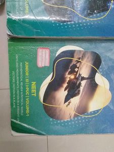 Narayana Physics NEET Books - Vol1-4  &amp;Workbook