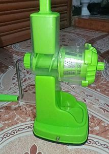 Fruit &amp; Vegetable Juicer (Without Glass)