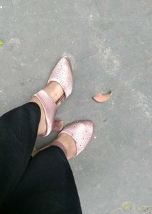 pink heels