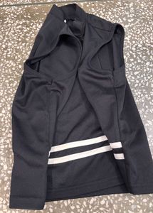 Sleeveless Black  Crop Top