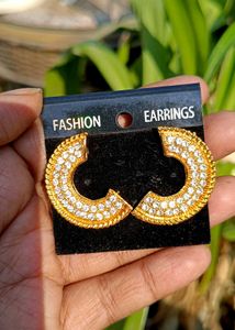 Fashion Earrings - Gold &amp; Rhinestone