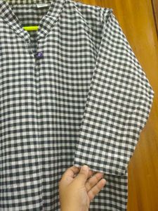 Checked Black &amp; White Shirt kurti pant