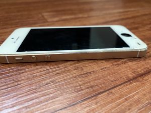 iPhone 5s In Ok Condition The Display Is Broken