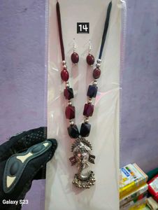 Necklace &amp; Earring Set