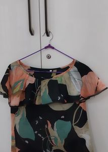 Unique designer top🖤