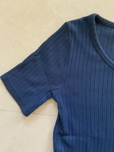 ZARA Blue Ribbed Tee