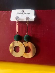 dangler earring