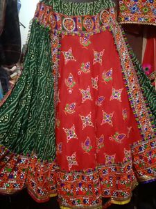 Red Green Choli