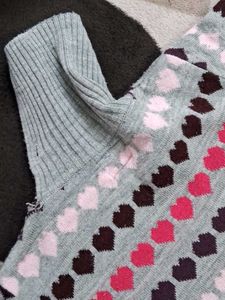 Heart Warm High Necked Cloth