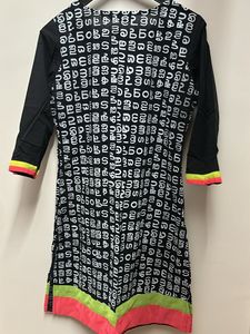 haute curry Kurta Medium Size