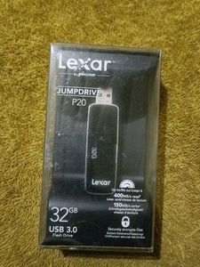 Lexar JumpDrive P20 32GB USB 3.0 Flash Drive