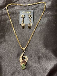 Necklace Set