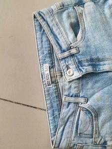 Light Blue Fades With Ripped Pattern Pants
