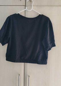DIVIDED- Stylish- H&amp;M Crop Top!