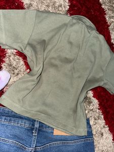 H&amp;m Fitted collared crop top