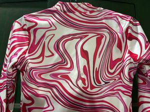 Abstract Print Crop Top