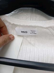 New With tag MNG Ribbed V-Neck Long Sleeve Top