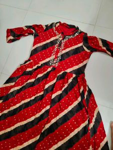 Red &amp; Black Striped Kurta