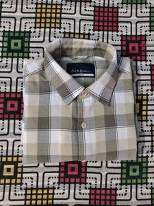 Men Checked Casual Shirt