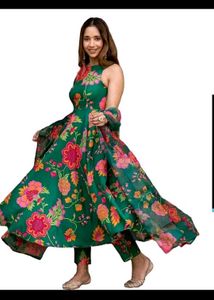Sale !!Floral Green Kurta Set