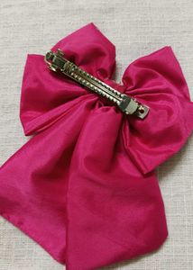 Pink bow