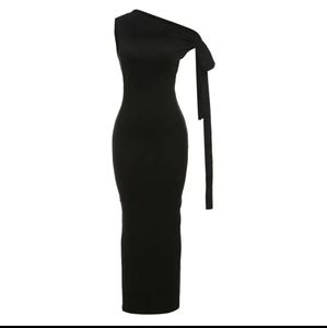 One-Shoulder Bodycon Dress
