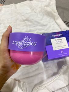 Aqualogica Illuminate Moisturizer