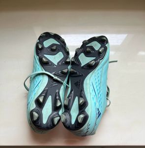 Adidas Football Shows UK6