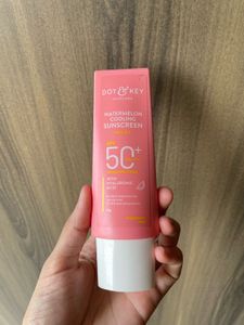 Dot & Key Sunscreen SPF 50
