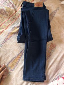 Levi's Dark Wash Denim Jeans