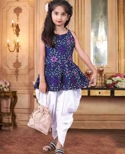 sleeveless top with Patiala