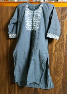 A Straight Kurti