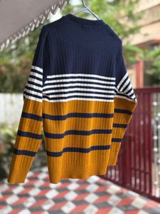 Brandnew Sweatshirt
