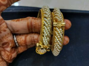 BANGLES FOR WOMEN