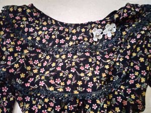 Softgirlyy Floral Print Sheer Blouse Croptop