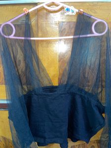 Chic Black Crop Top XL